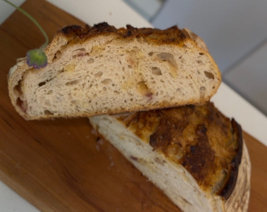 Pfirsich-Streusel-Sauerteigbrot